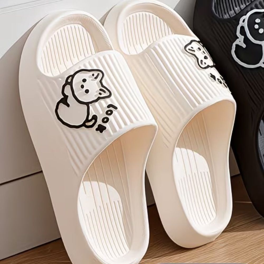 Cute Cat Slide Sandals in Black and White